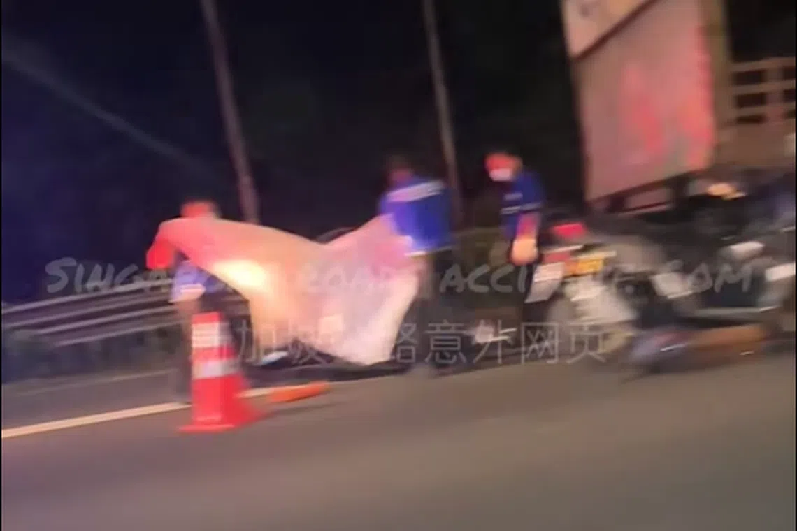 The accident occurred before the Bukit Timah Expressway exit.