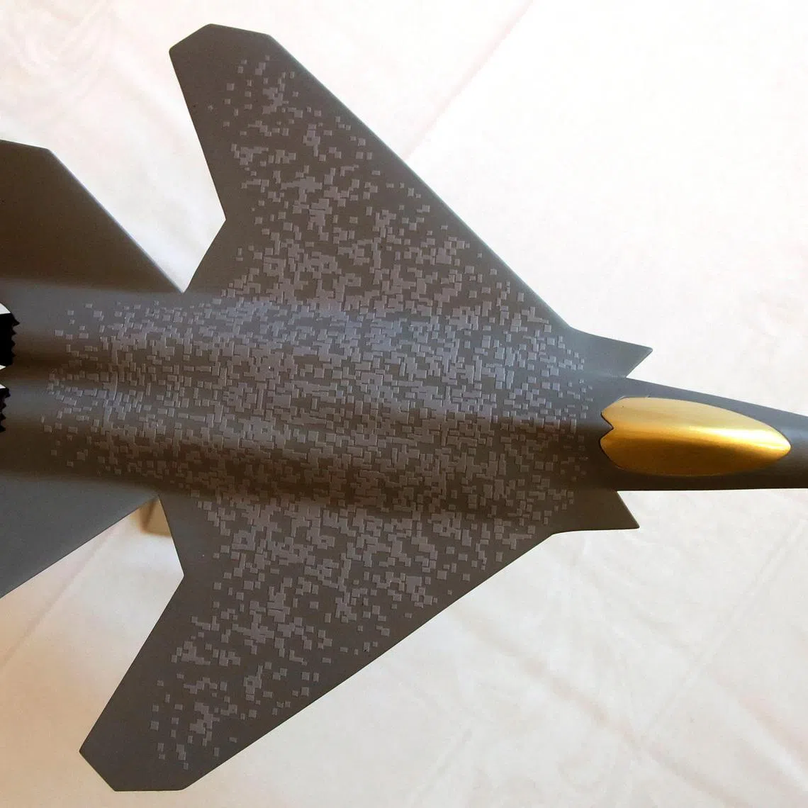 FILE PHOTO: A scale model of the Franco-German-Spanish Future Combat Air System (FCAS / SCAF), Europe's next-generation fighter jet, is seen in Paris, France, February 20, 2020. REUTERS/Charles Platiau/File Photo