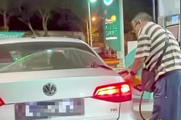 Singapore PR who allegedly used RON95 petrol to be charged in Johor over altered car number plate
