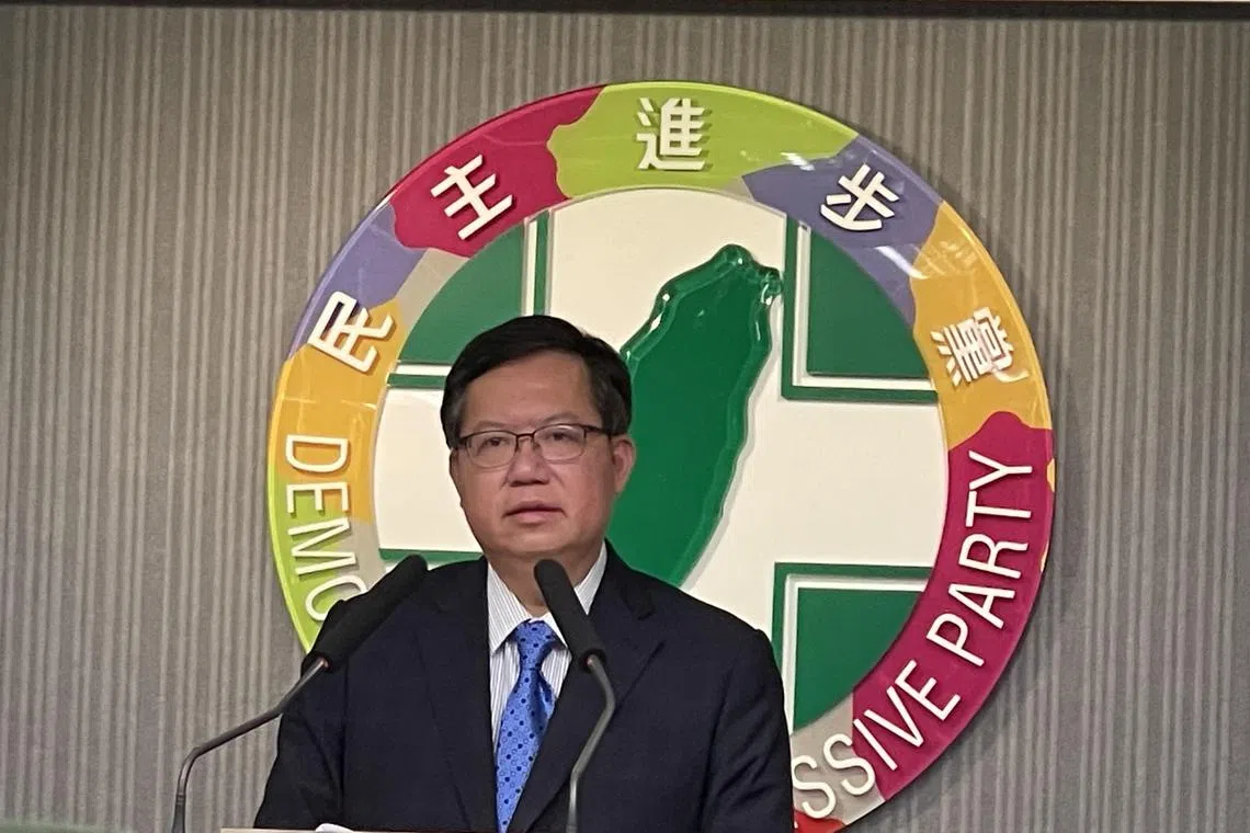 台湾执政的民进党在“九合一”地方选举惨败，败选检讨小组召集人郑文灿于2022年12月28日在中央党部召开记者会，分别对败选原因提出说明。