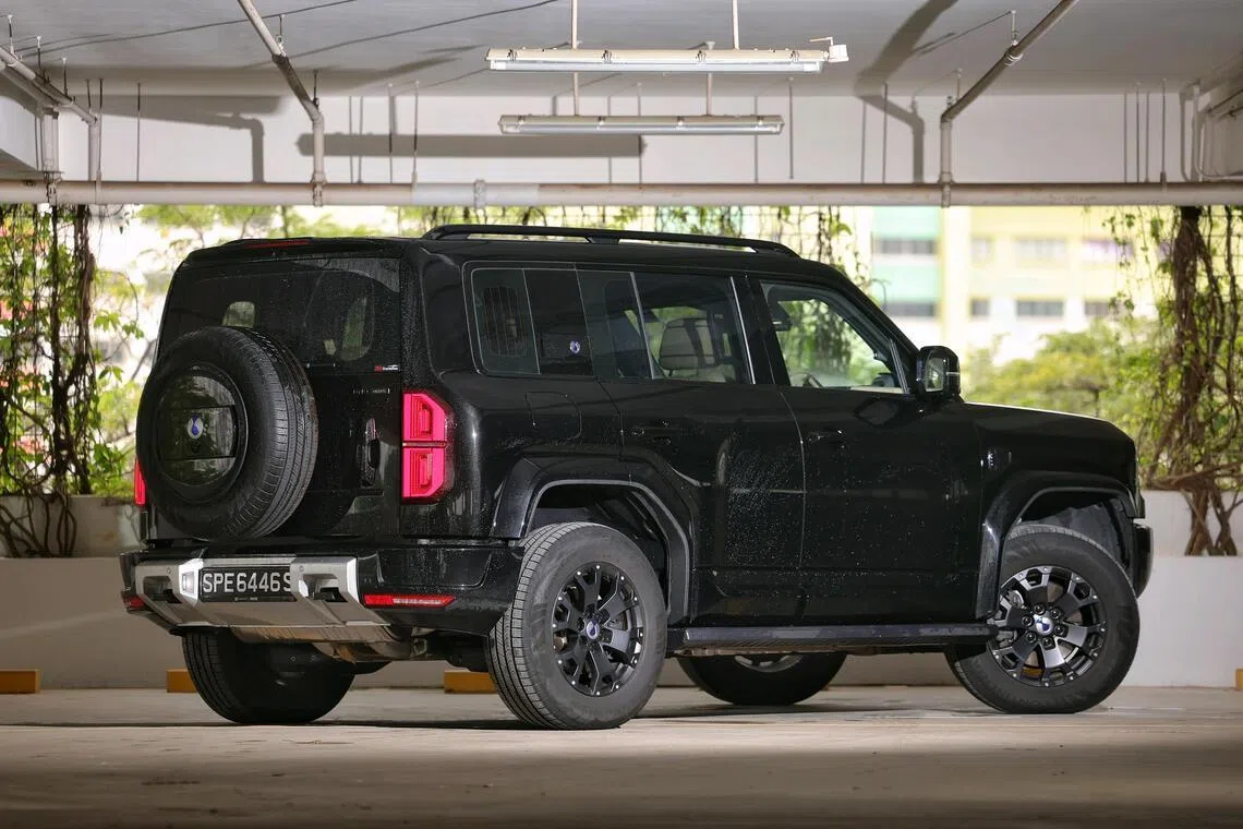 The B5’s off-road looks are backed by hardcore underpinnings.
