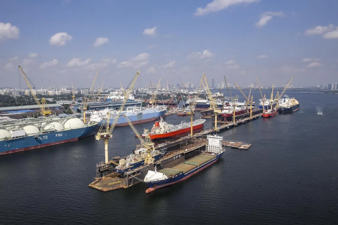 ST20230927_202376870055/Wallace Woon/<pixfromtheair>/A flight in a Bell 505 helicopter, which off from Seletar airport and flew across the north towards Woodlands and then south towards Kranji/Bukit Panjang before turning around and heading back to the airport. 