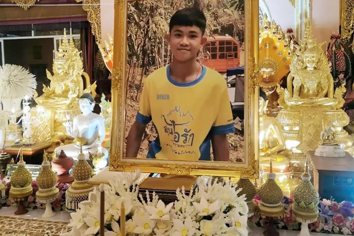 A funeral was held to lead Duangpetch Promthep's soul back to his home town in Chiang Rai’s Mae Sai district. PHOTO: THE NATION/ASIA NEWS NETWORK