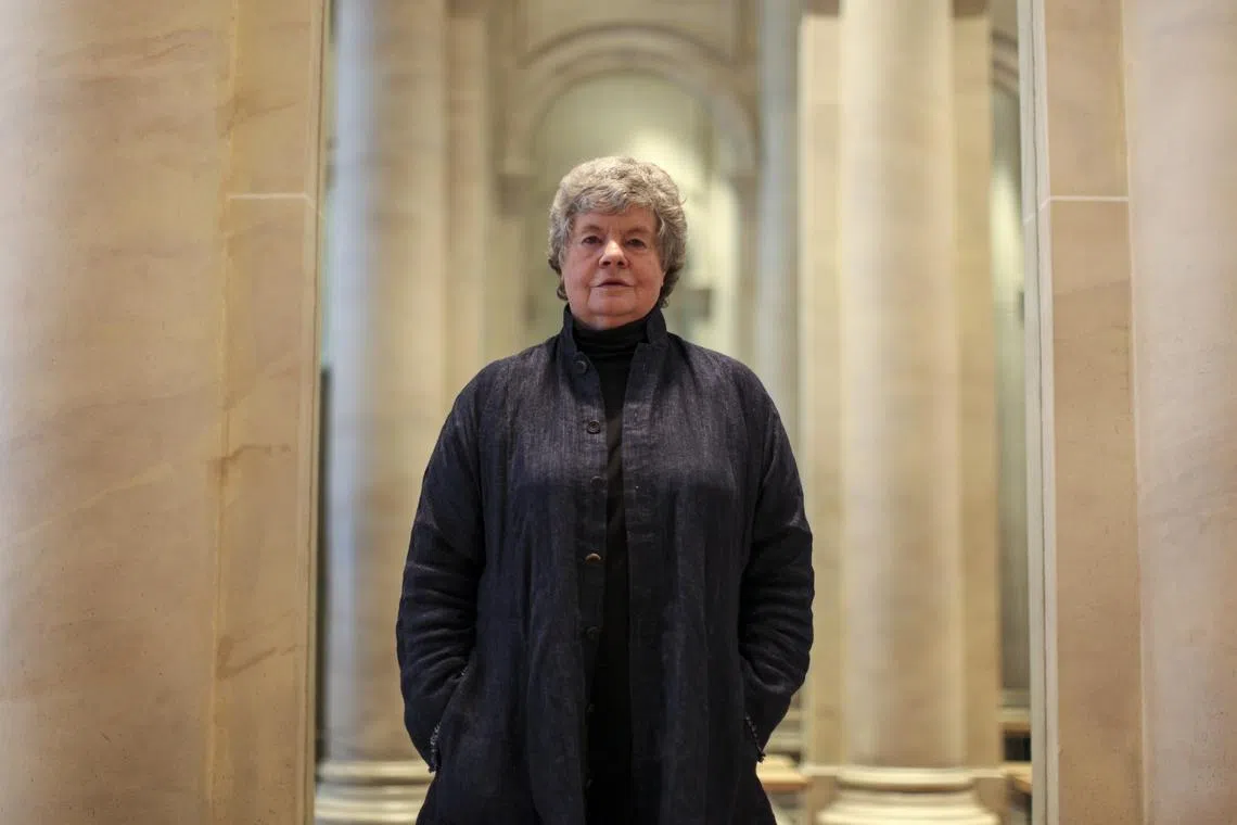 British author A.S. Byatt, whose career spanned nearly 60 years, was best known for her 1990 novel Possession: A Romance.