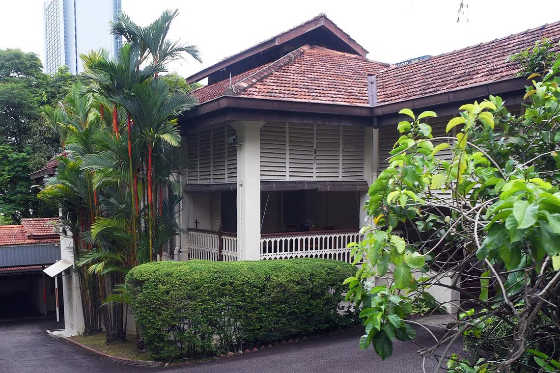 A dispute between Prime Minister Lee Hsien Loong and his siblings over their family home at 38 Oxley Road erupted into the public sphere in 2017.
