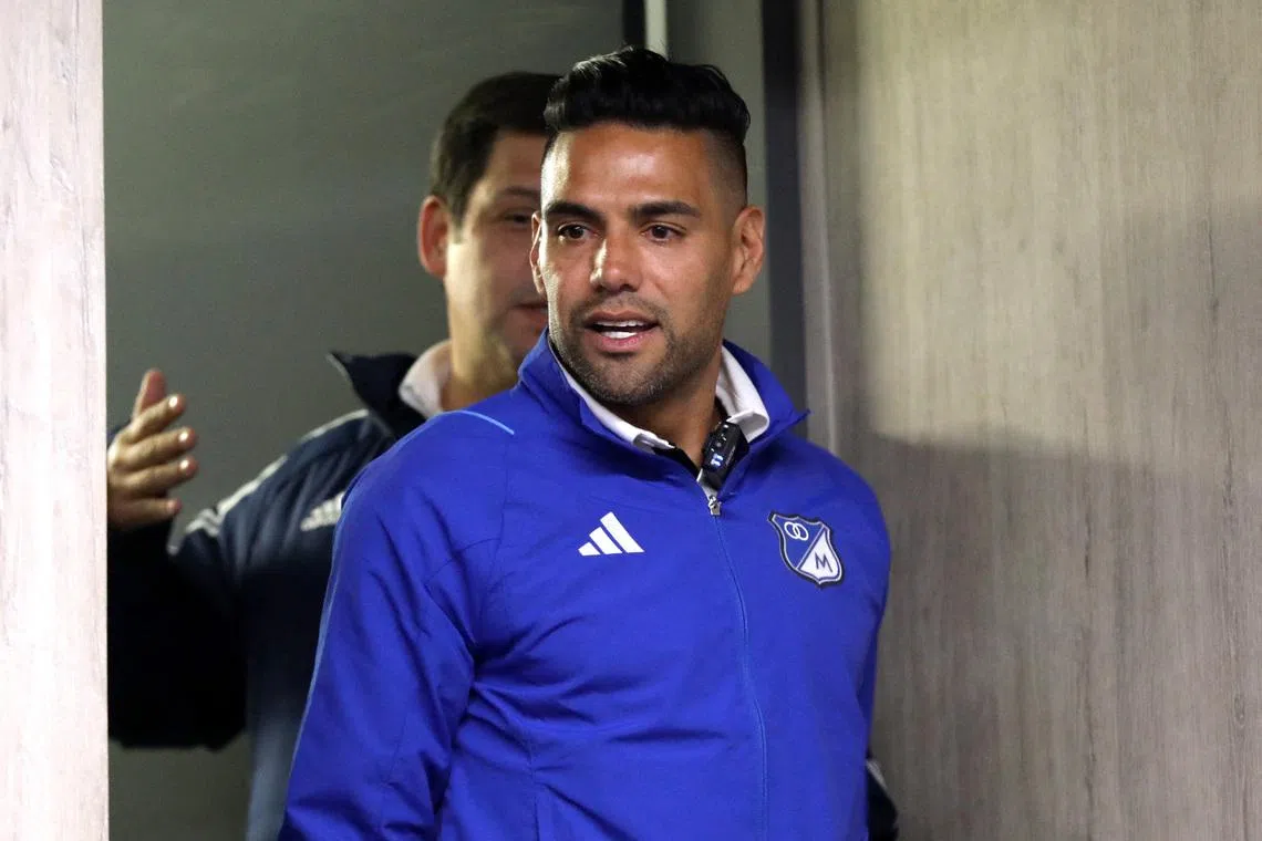 Soccer Football - Primera A - Millonarios unveil Radamel Falcao - Estadio Nemesio Camacho el Campin, Bogota, Colombia - July 16, 2024 Millonarios' Radamel Falcao during the presentation REUTERS/Luisa Gonzalez