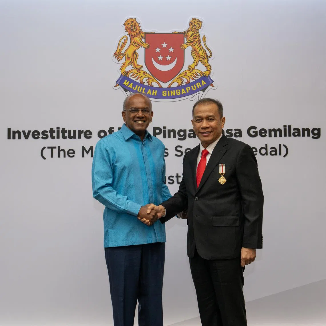 The investiture ceremony was held at Singapore's Ministry of Home Affairs on the morning of Aug 18, 2025.