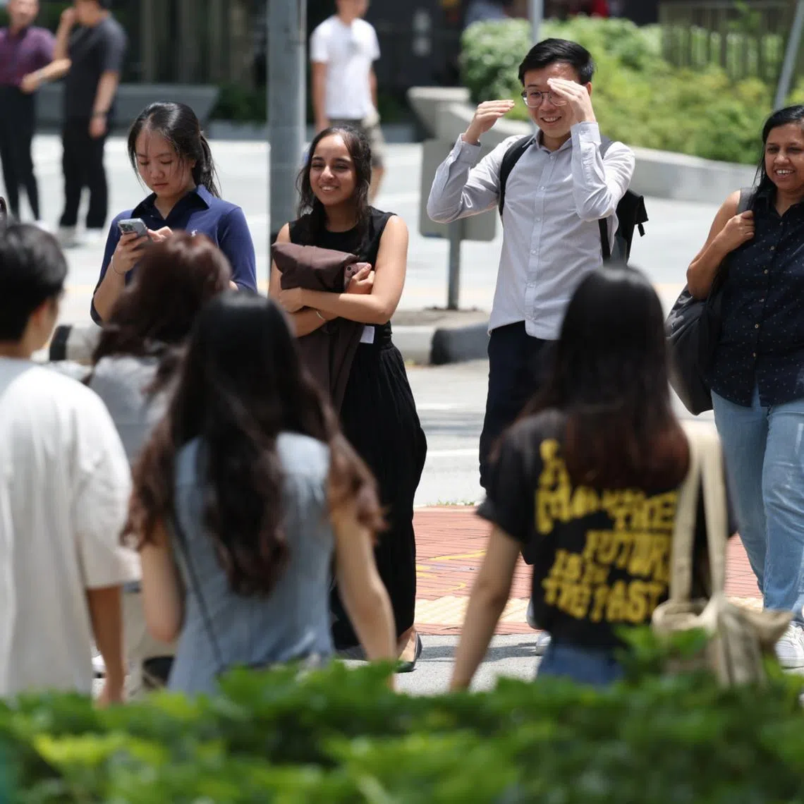 Over eight in 10 young Singapore residents see helping the less fortunate and contributing to social as important life goals, according to the National Youth Survey.