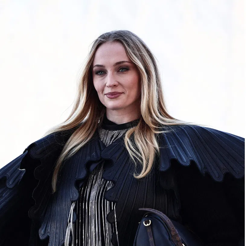 English actress Sophie Turner and Coldplay’s frontman Chris Martin are said to be dating, American entertainment news site Us Weekly reported on Nov 3.