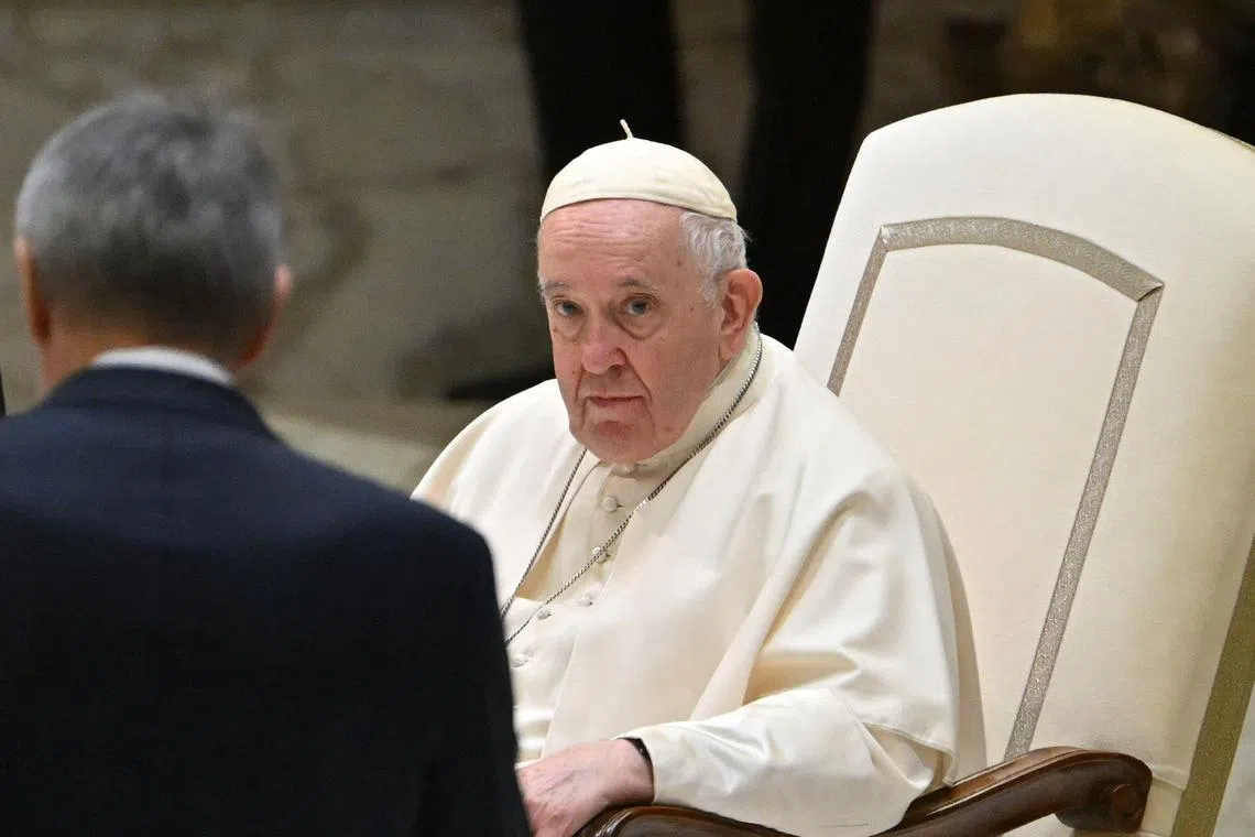 The pope’s donation turns up the pressure on the British Museum to act over the Parthenon sculptures in its collection. 