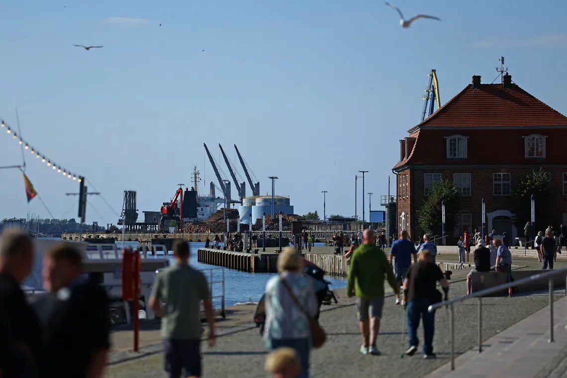 Germany's ageing population pushes social spending to record high, Ifo says