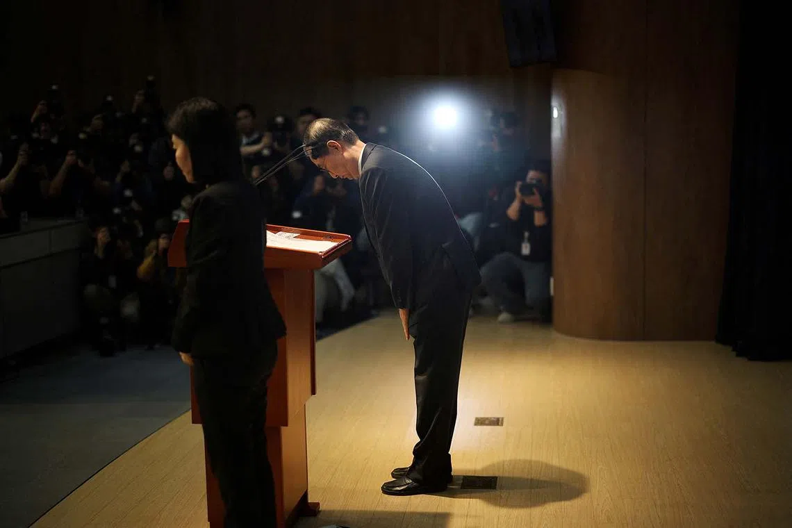 South Korea's former acting President Han Duck-soo bowing after a press conference to announce a presidential bid at the National Assembly in Seoul, South Korea, May 2, 2025.