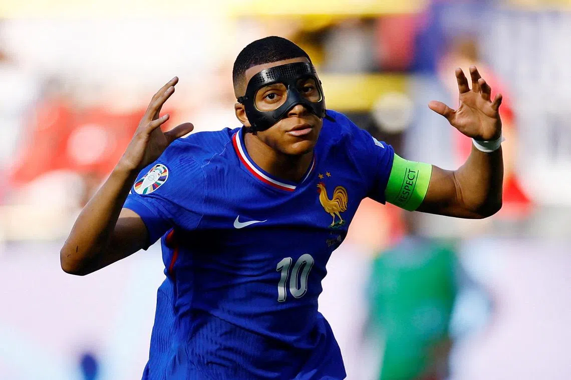 Soccer Football - Euro 2024 - Group D - France v Poland - Dortmund BVB Stadion, Dortmund, Germany - June 25, 2024 France's Kylian Mbappe celebrates scoring their first goal REUTERS/Leon Kuegeler