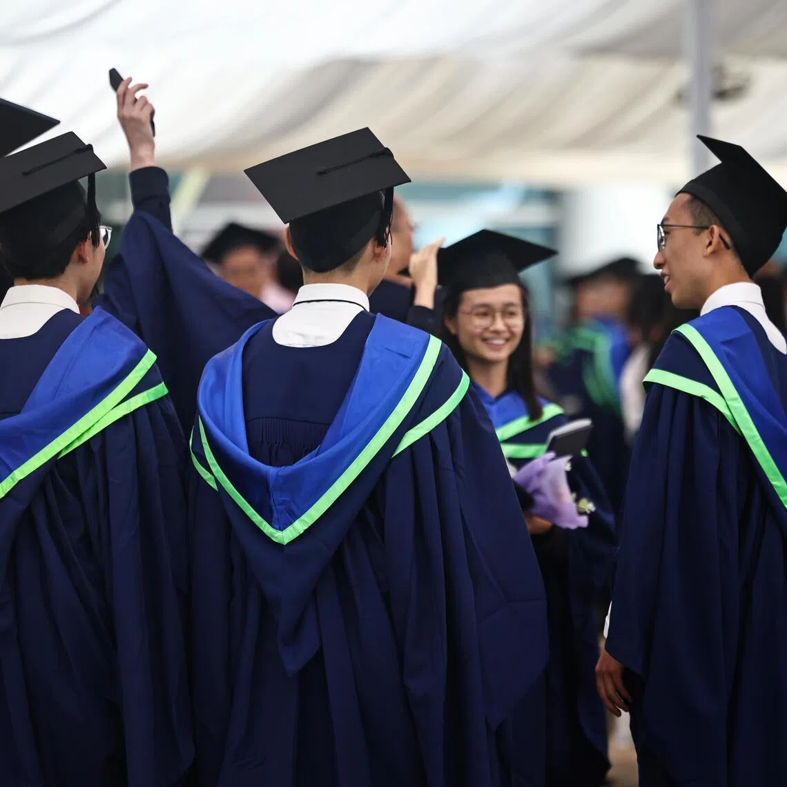 南洋理工大学（NTU）毕业典礼。大学生、毕业生。（摄于2025年7月24日）
NDR Generics [Various] Tag: salary, income, graduates, NTU, school, employment rate, students