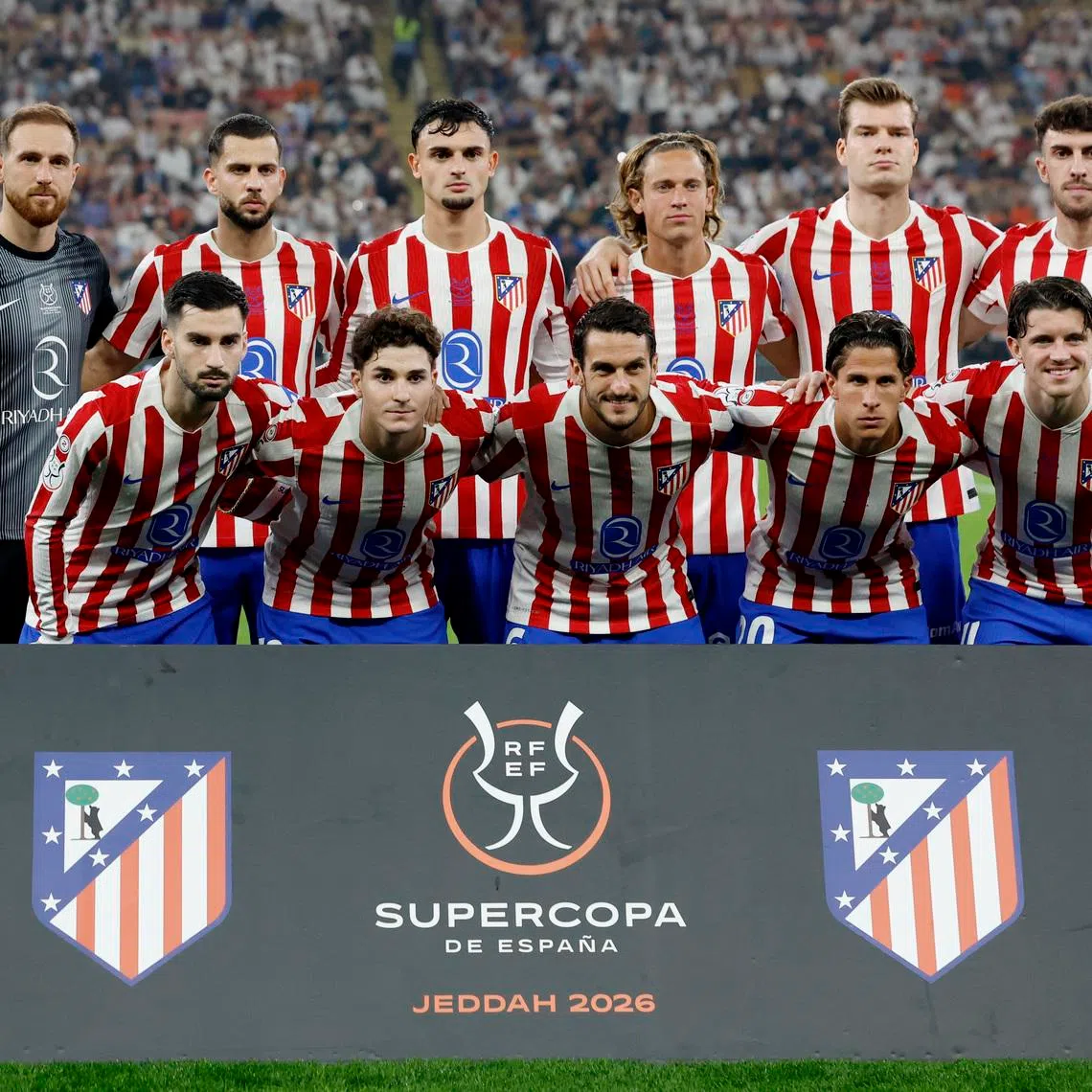 Soccer - Spanish Super Cup - Semi Final - Atletico Madrid v Real Madrid - King Abdullah Sports City, Jeddah, Saudi Arabia - January 8, 2026 Atletico Madrid players pose for a team group photo before the match REUTERS/Vincent West