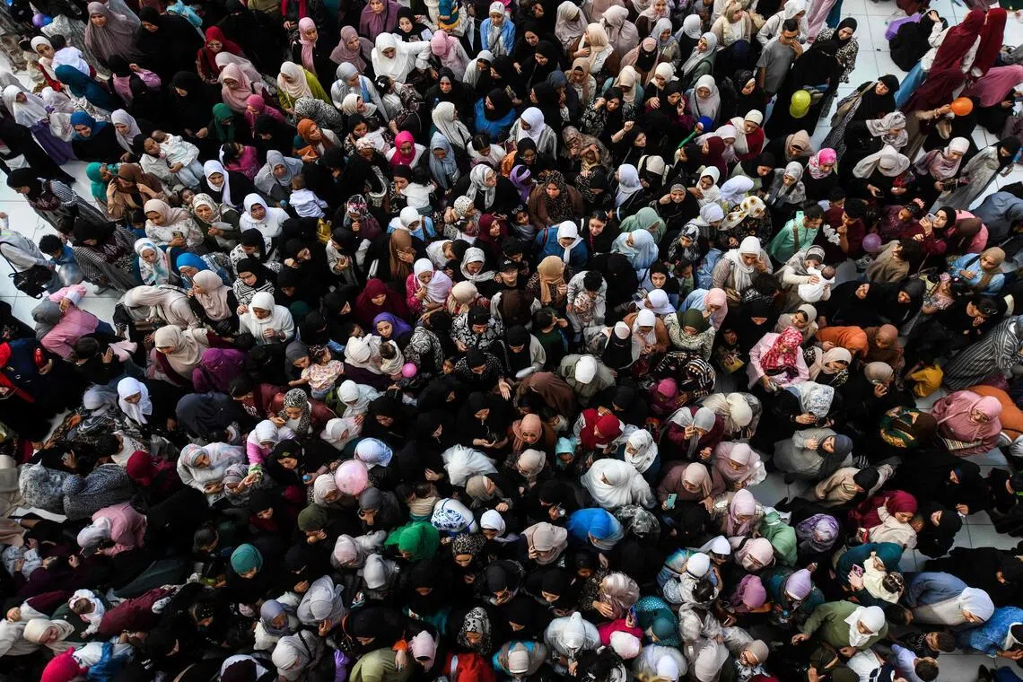 Muslims in Cairo gather to start Eid al-Adha, or the Great Day of Sacrifice, marking the end of the annual haj pilgrimage.
