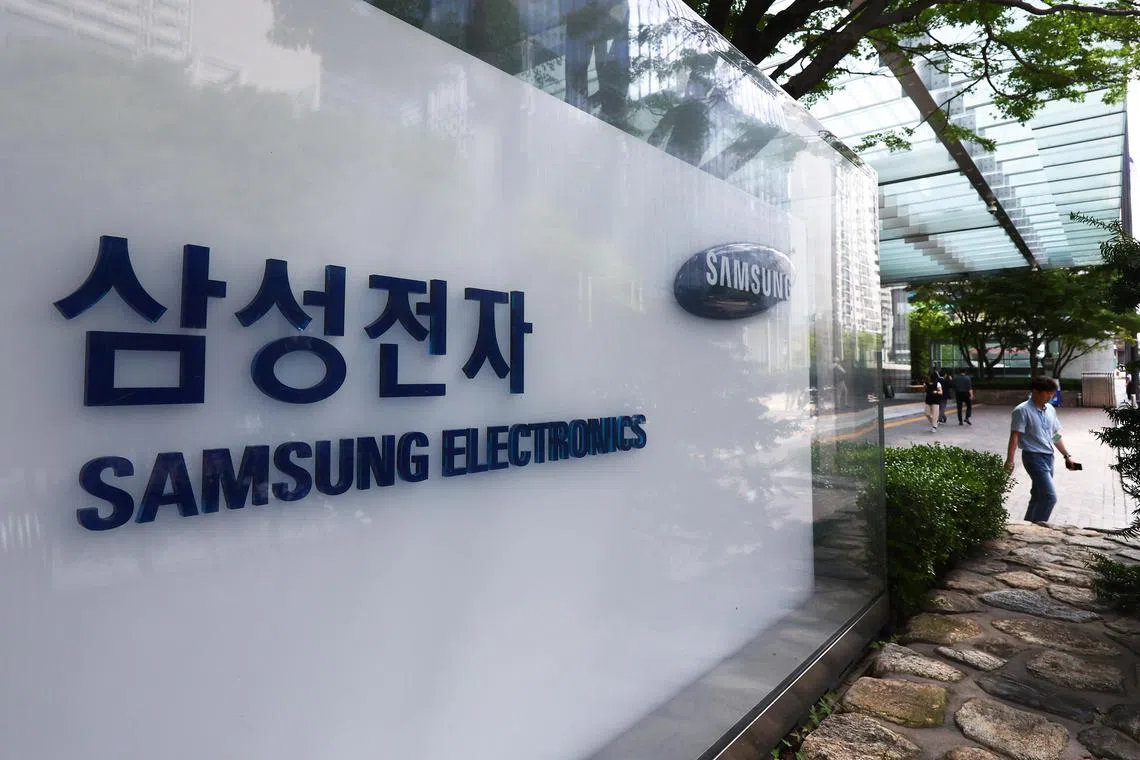Samsung is in a race to supply the advanced memory chips capable of handling generative AI work.