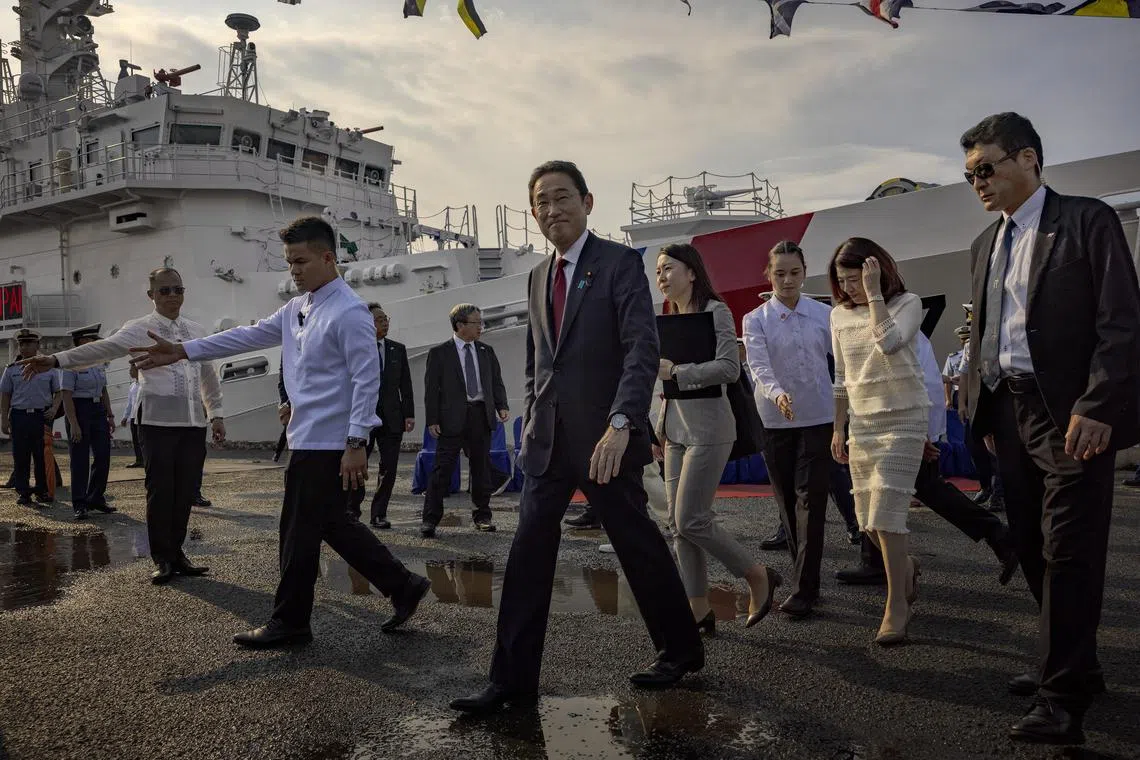 During his visit to Manila last week, Japanese Prime Minister Fumio Kishida (centre) also announced Tokyo will provide the Philippines with a coastal radar surveillance system.