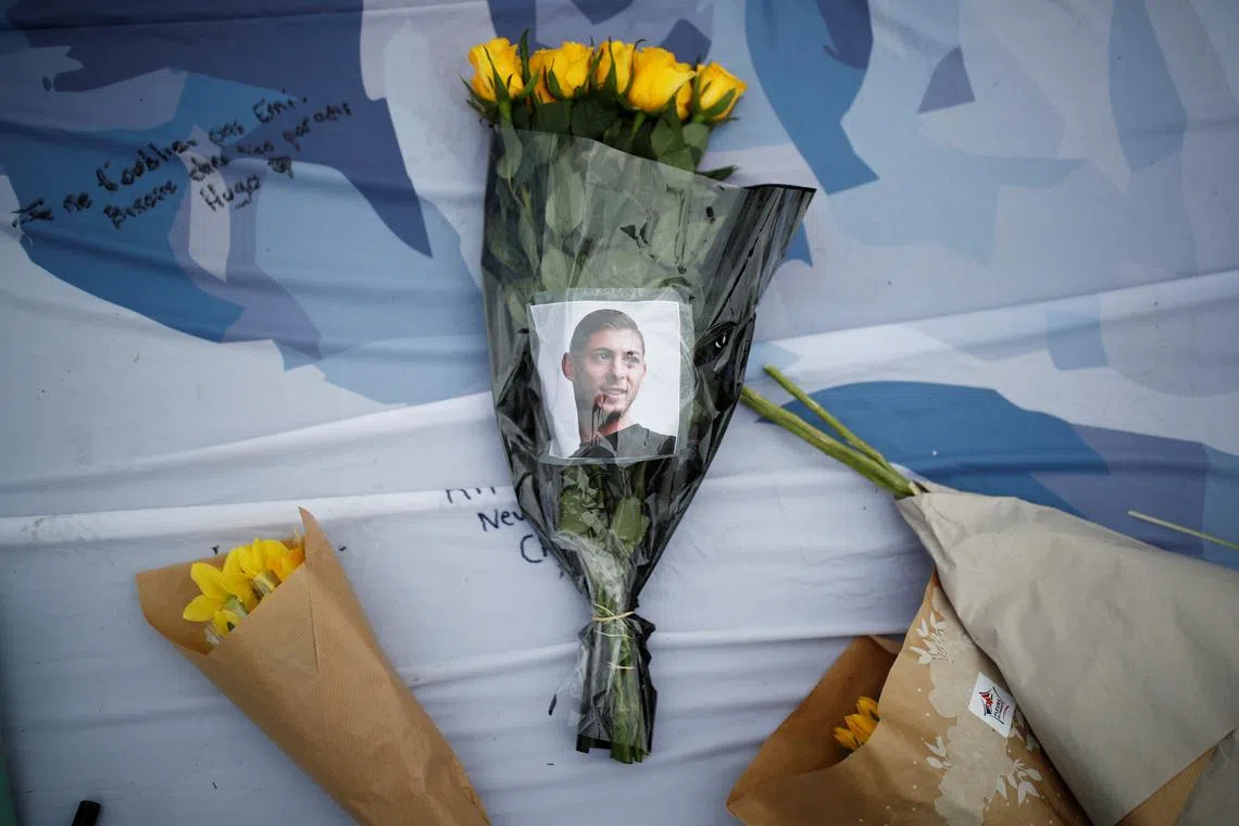 Soccer Football - Ligue 1 - Nantes v Bordeaux - The Stade de la Beaujoire - Louis Fonteneau, Nantes, France - January 26, 2020  Flowers left outside the stadium in memory of Emiliano Sala to mark the one year anniversary  REUTERS/Stephane Mahe