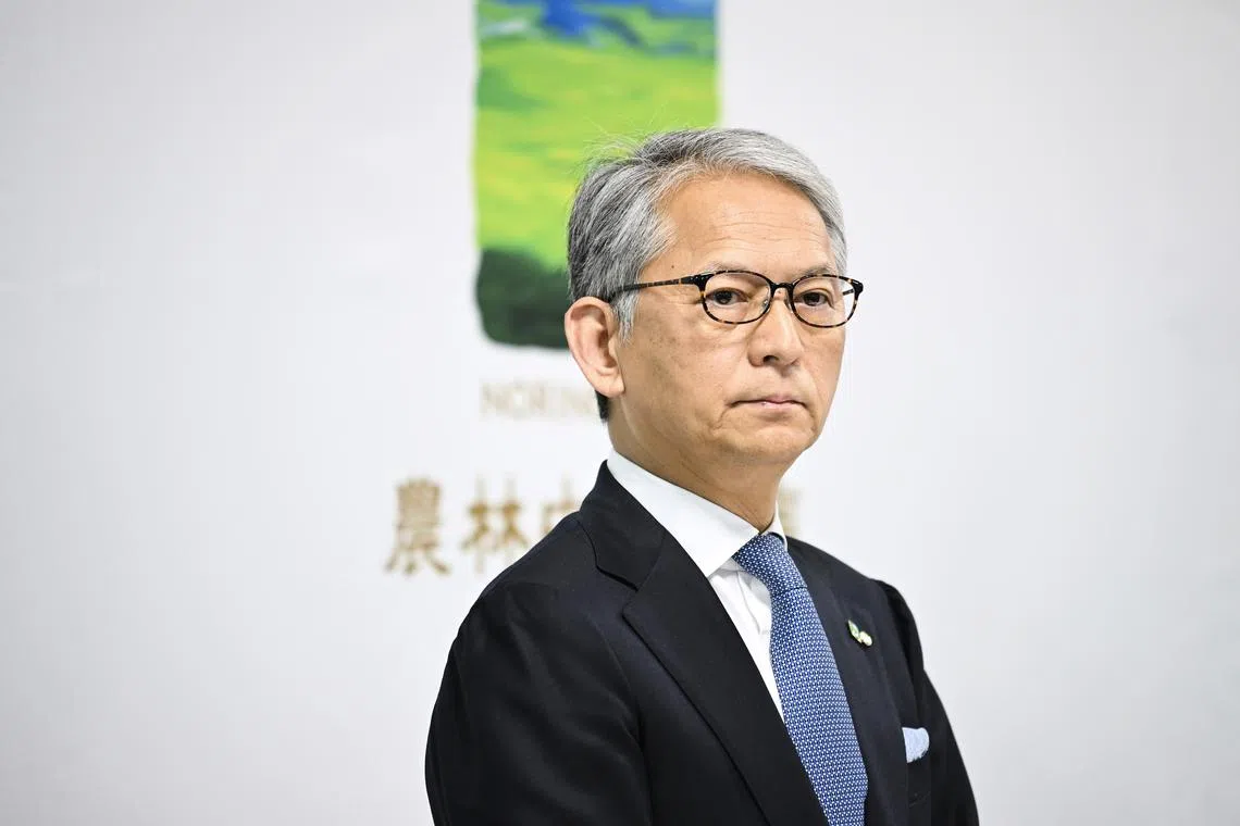 Norinchukin Bank chief executive officer Kazuto Oku will step down at the end of March.