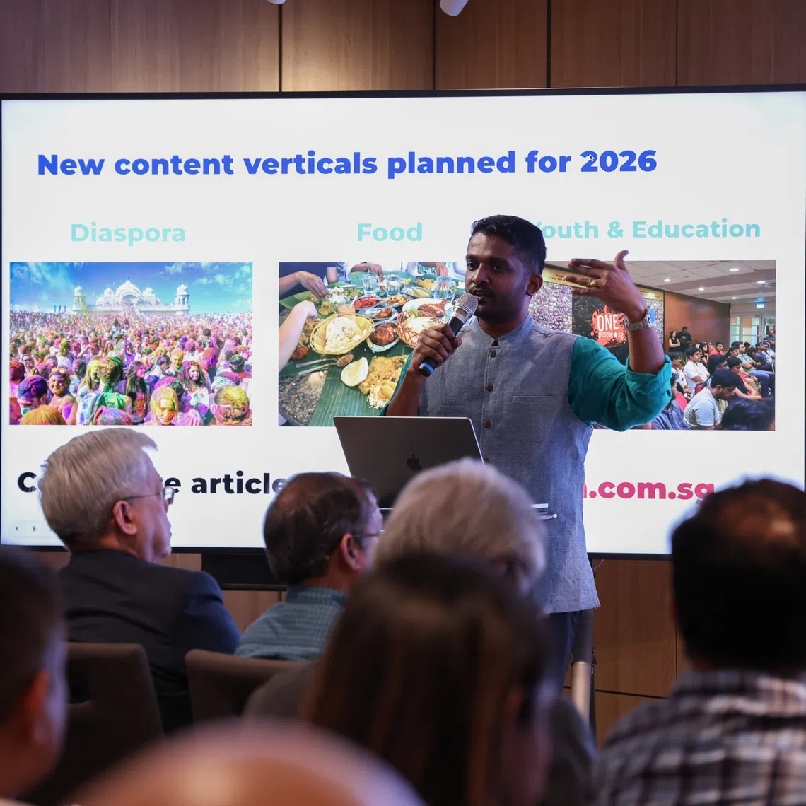 Mr Venga Subramaniam, editor of tabla!, at the official relaunch of the publication's website on Nov 19.