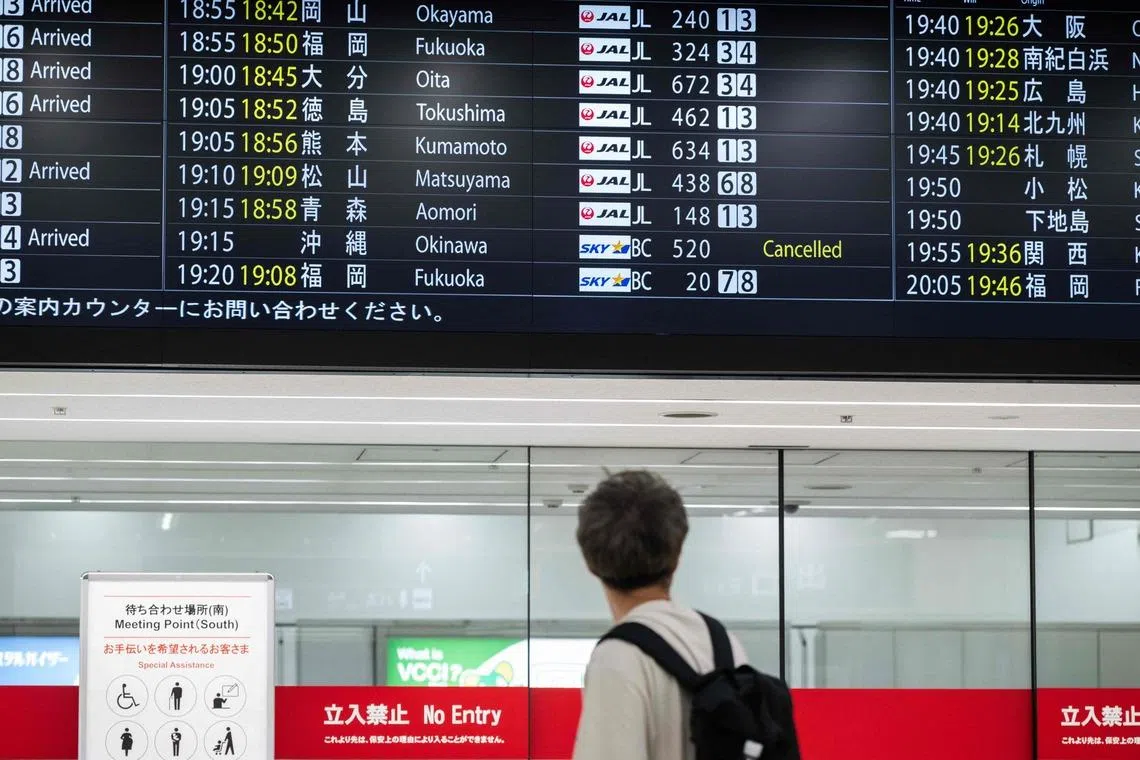 Japan’s two biggest airliners All Nippon Airways and Japan Airlines cancelled a combined 600 flights scheduled for June 1 through June 3.