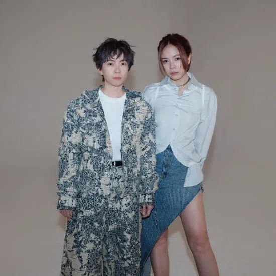 The four shows should guarantee a neigh-ing good time.