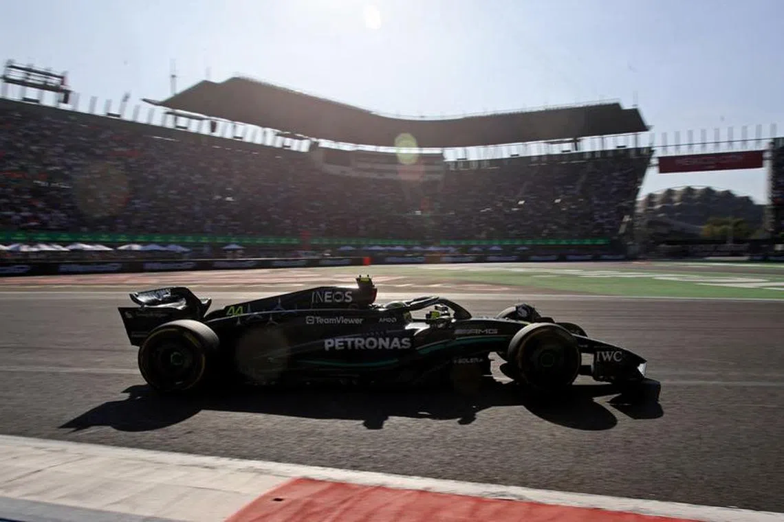 FILE PHOTO: Formula One F1 - Mexico City Grand Prix - Autodromo Hermanos Rodriguez, Mexico City, Mexico - October 29, 2023 Mercedes' Lewis Hamilton in action during the race REUTERS/Henry Romero/File Photo