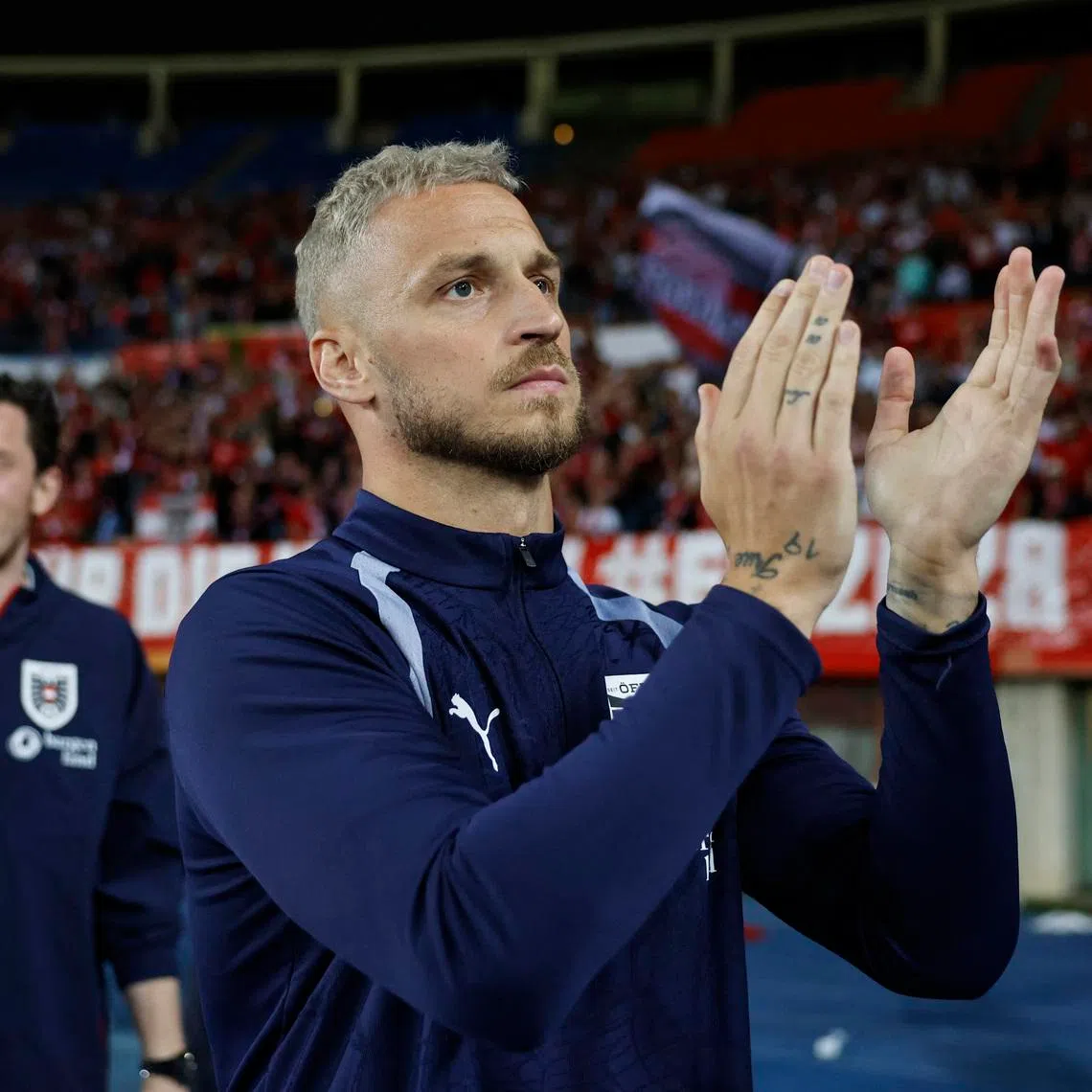 Soccer Football - International Friendly - Austria v Tunisia - Ernst Happel Stadion, Vienna, Austria - June 1, 2026 Austria's Marko Arnautovic applauds fans after the match REUTERS/Lisa Leutner
