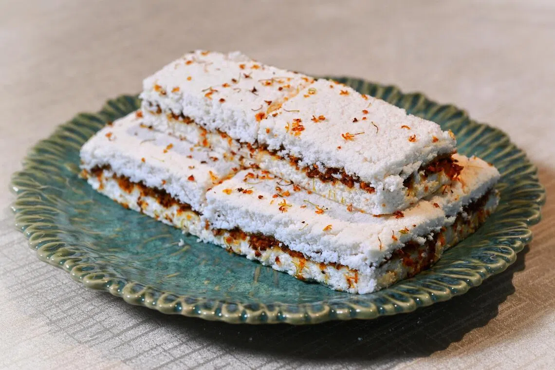 Chef Edward Chong of Peach Blossoms at Parkroyal Collection Marina Bay recreates the Osmanthus Cake from Chinese drama Pursuit Of Jade.