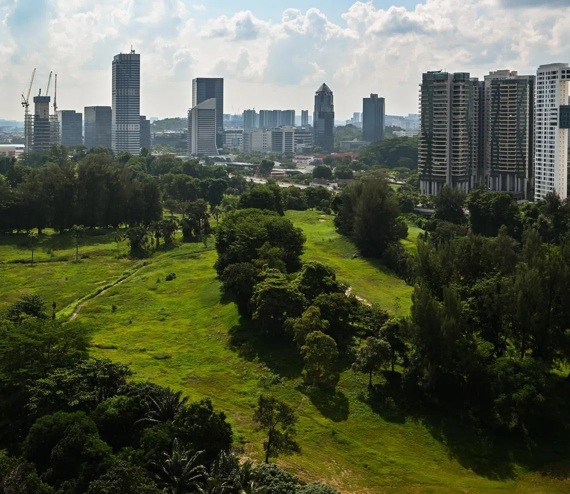 At the former Keppel Club golf course, about 6,000 HDB flats and 3,000 private homes will be built on the 48-hectare site. 