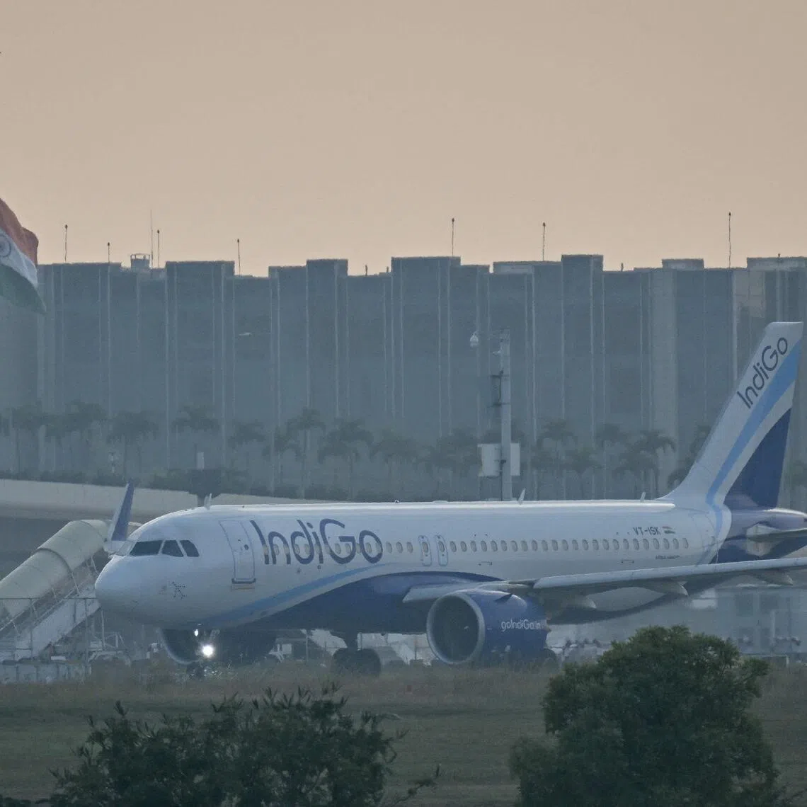 Dense fog sharply reduced visibility and prompted airlines to issue advisories for passengers.