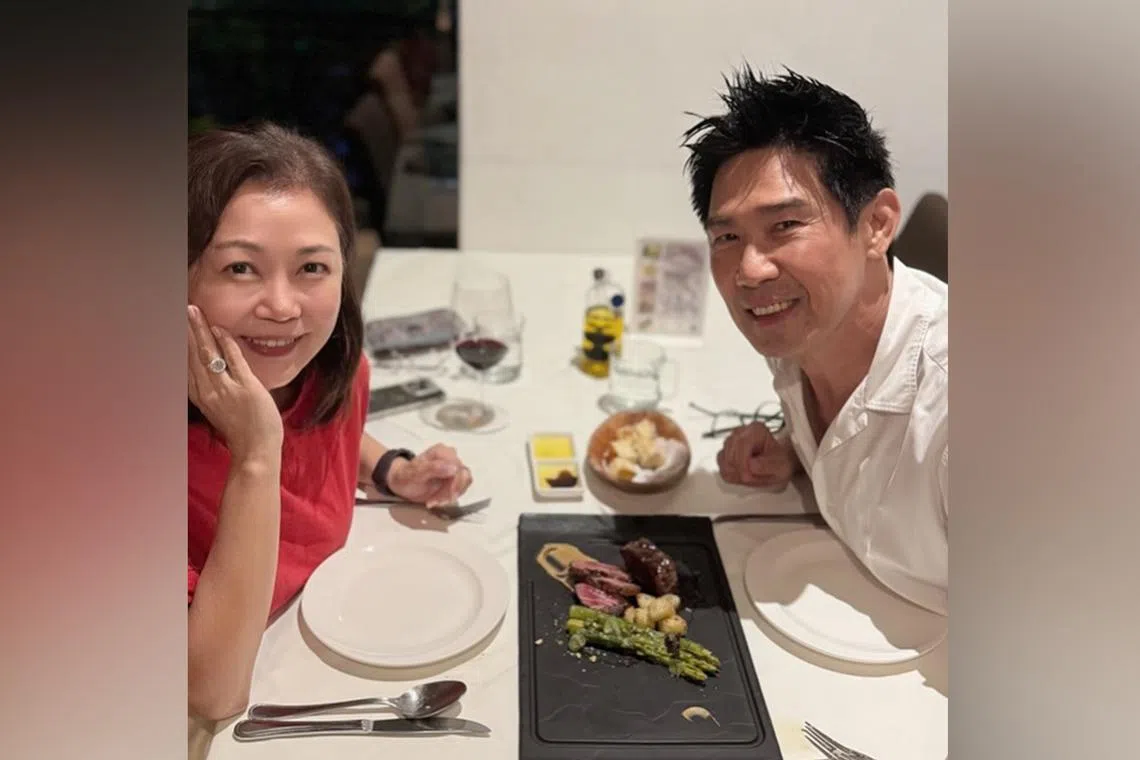 Xiang Yun and Edmund Chen met on the set of drama series Patrol in 1989 and exchanged vows the same year.