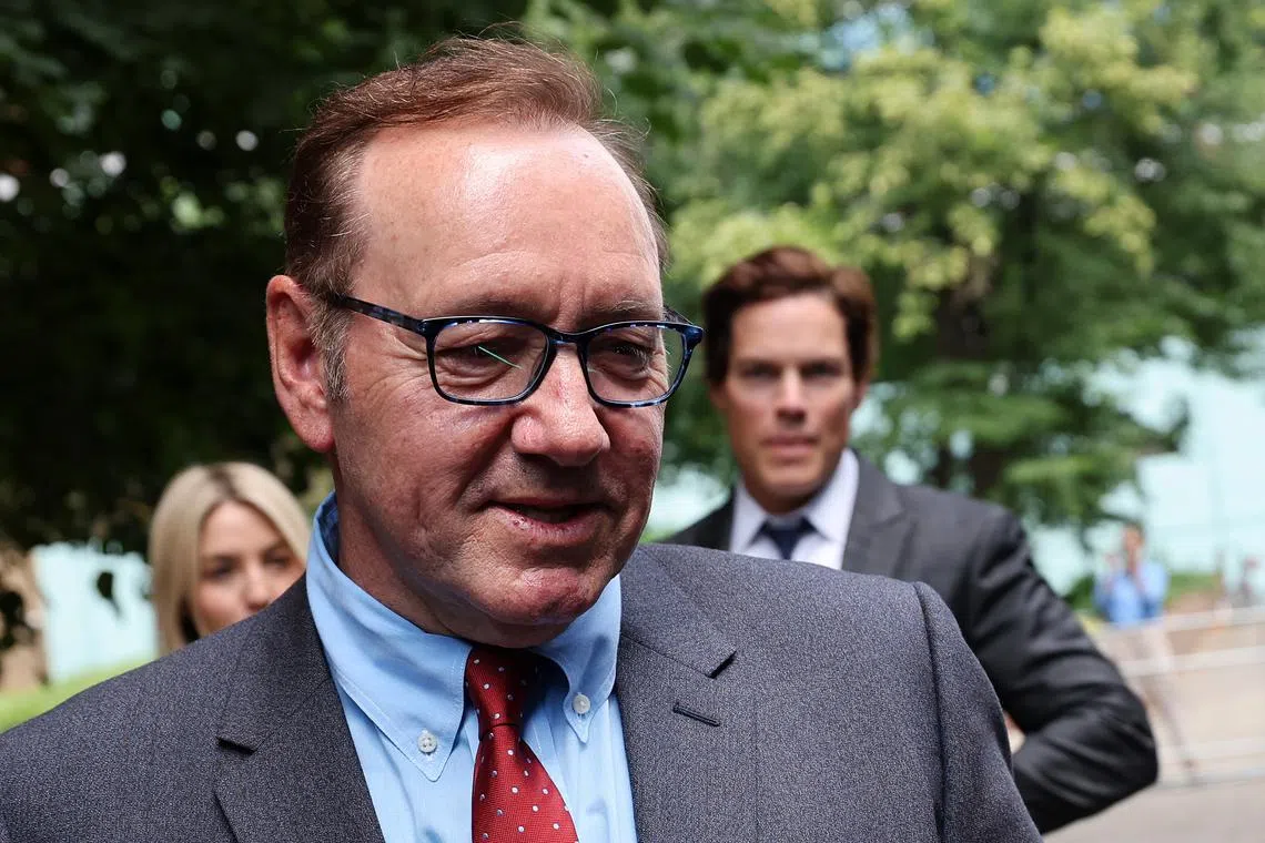 epa10724257 US actor Kevin Spacey departs Southwark Crown Court in London, Britain, 03 July 2023. Double Academy Award-winning actor Kevin Spacey is on trial in London accused of sexual offences against four men in Britain.  EPA-EFE/ANDY RAIN