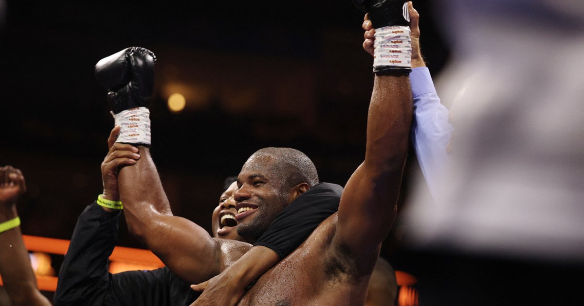 Boxing-Dubois stops Wardley in second round to retain WBO heavyweight ...