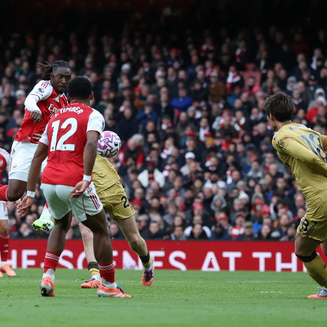 Soccer Football - Premier League - Arsenal v Crystal Palace - Emirates Stadium, London, Britain - October 26, 2025 Arsenal's Eberechi Eze scores their first goal Action Images via Reuters/Paul Childs