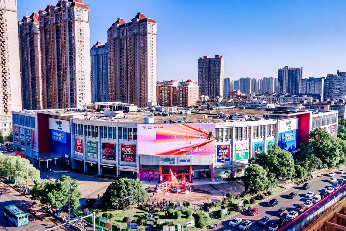 CapitaLand Commercial C-Reit will be seeded with CapitaMall Yuhuating in Changsha (above) and CapitaMall SKY+ in Guangzhou. 