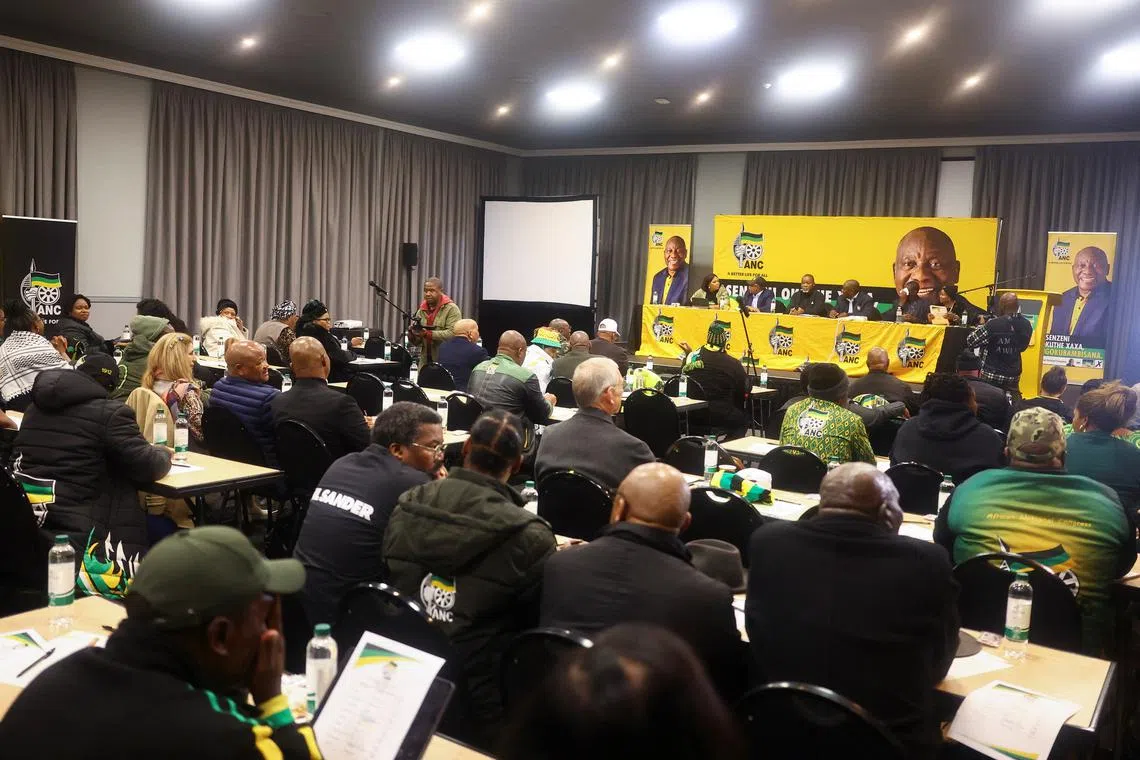 Members of the ANC attend the National Executive Committee (NEC) meeting, looking at options to form a new South African government, its Secretary-General Fikile Mbalula said in Boksburg, in the East of Johannesburg, South Africa, June 6, 2024. REUTERS/Siphiwe Sibeko/ File Photo