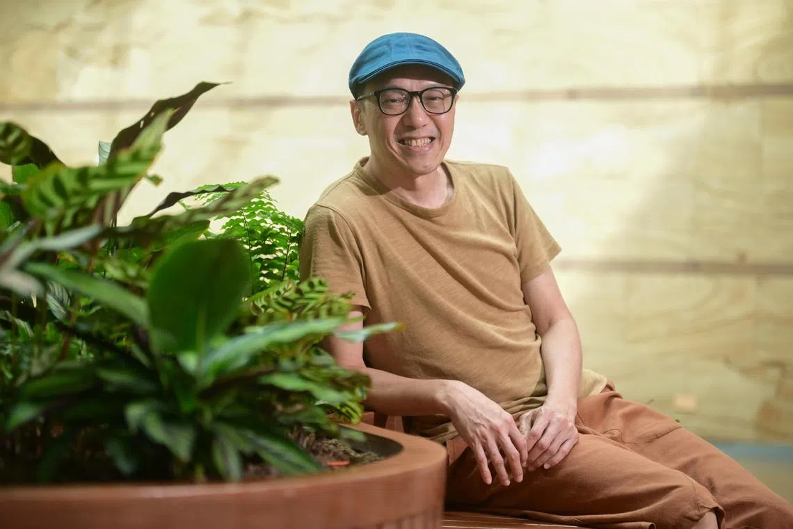 Singaporreanh theatre practitioner Alvin Chiam is embracing solitude in his first solo show Last Luncheon, which plays as part of the Huayi – Chinese Festival of Arts. 