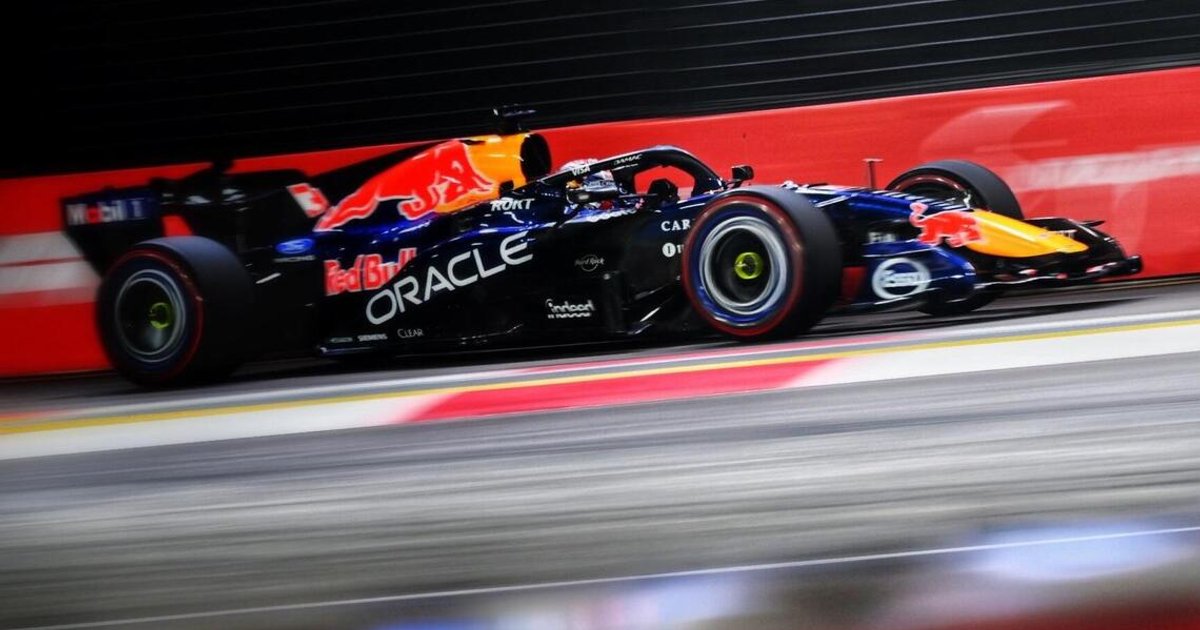 Max Verstappen claims pole for Red Bull at F1 Singapore Grand Prix