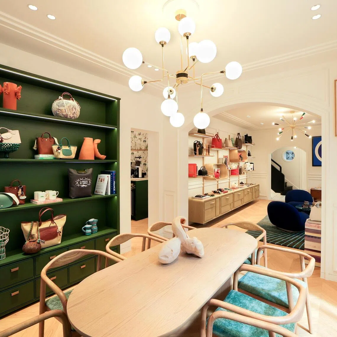 aclong06 - Longchamp's La Maison de Famille in Shanghai - Dining and Living Room

pics all credit to LONGCHAMP
under Life