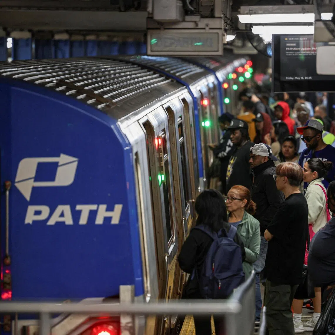 The National Transportation Safety Board said that it was sending a team to investigate.