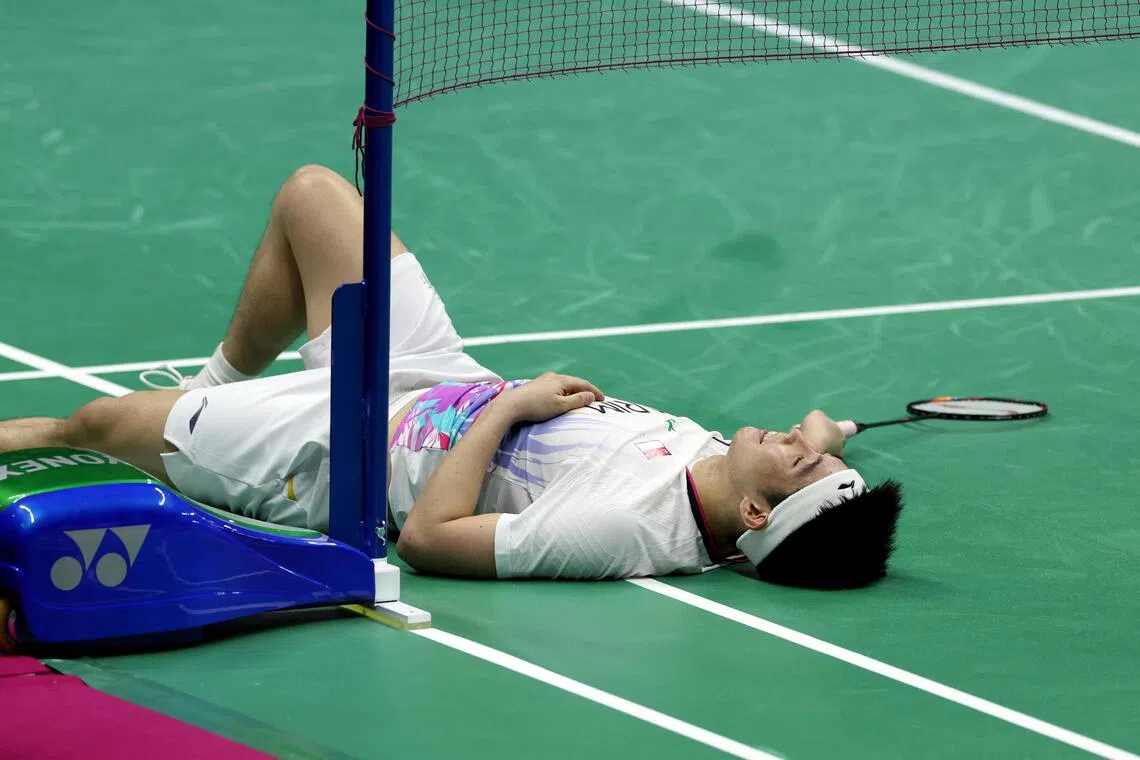 Singapore’s Loh Kean Yew falls to his second straight defeat by Canada’s Victor Lai at the Badminton World Federation World Championships.
