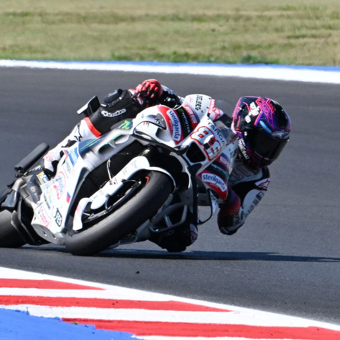 MotoGP - San Marino Grand Prix - Misano World Circuit Marco Simoncelli, Misano, Italy - September 13, 2026 Aprilia Racing's Jorge Martin in action during the MotoGP race REUTERS/Jennifer Lorenzini