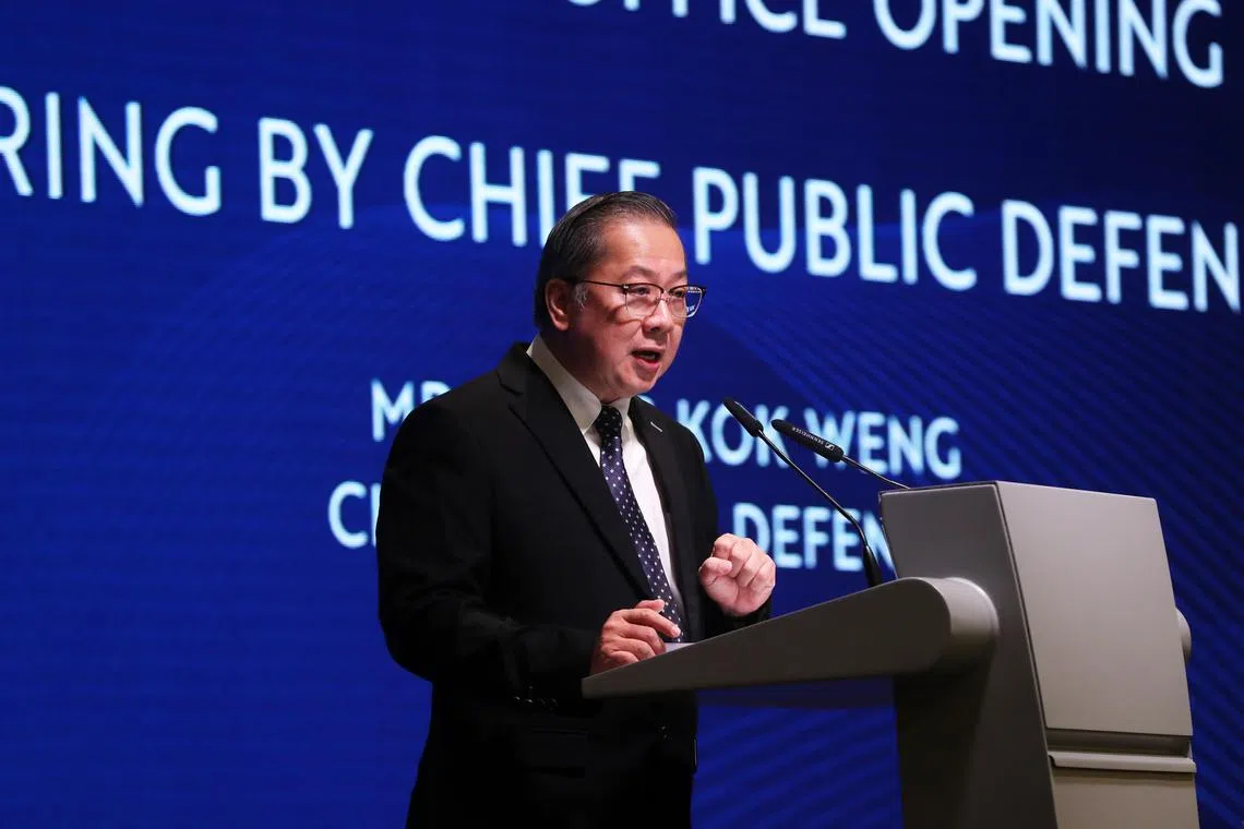 The Ministry of Law (MinLaw) will be officially launching the Public Defender’s Office (PDO), after the passing of the Public Defenders Act in Parliament in August 2022.
The PDO is a department under MinLaw that will provide criminal defence aid to those facing non-capital charges but are unable to afford legal representation. This ensures that Singaporeans, including those of limited means, continue to have access to justice.