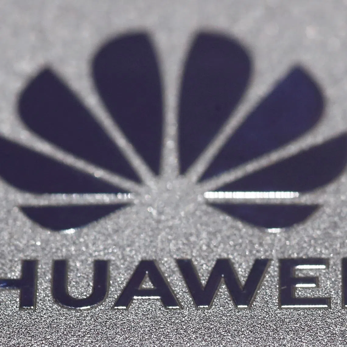 Huawei Technologies Co. is trying to export small quantities of AI chips to the Middle East and South-east Asia.