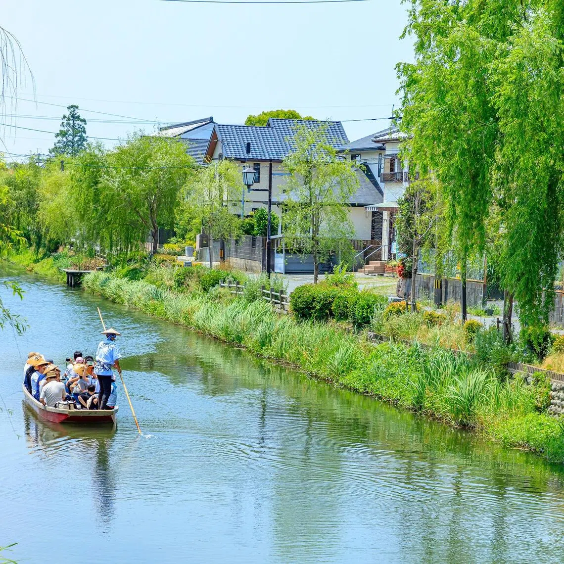 Yanagawa in early summer. The city is roughly an hour from downtown Fukuoka and among the areas where discounts on hotels and attractions can be used.