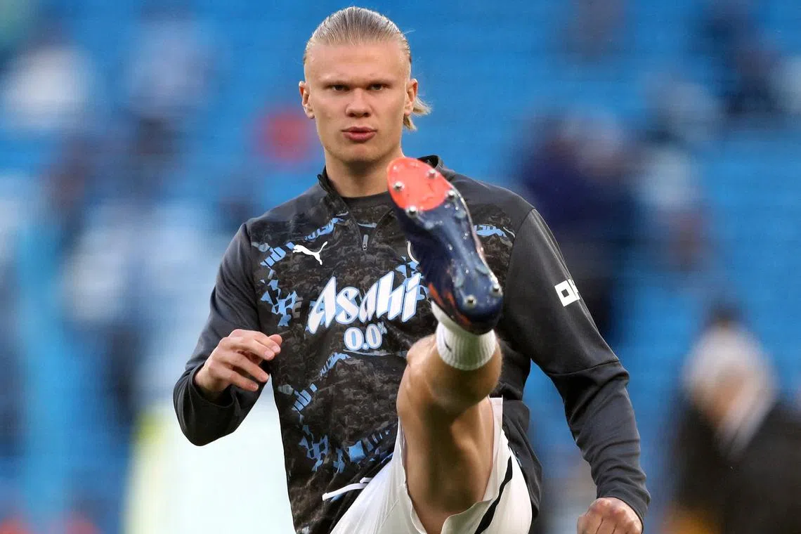 FILE PHOTO: Soccer Football - Premier League - Manchester City v Wolverhampton Wanderers - Etihad Stadium, Manchester, Britain - May 2, 2025 Manchester City's Erling Haaland during the warm up before the match REUTERS/Scott Heppell/File Photo