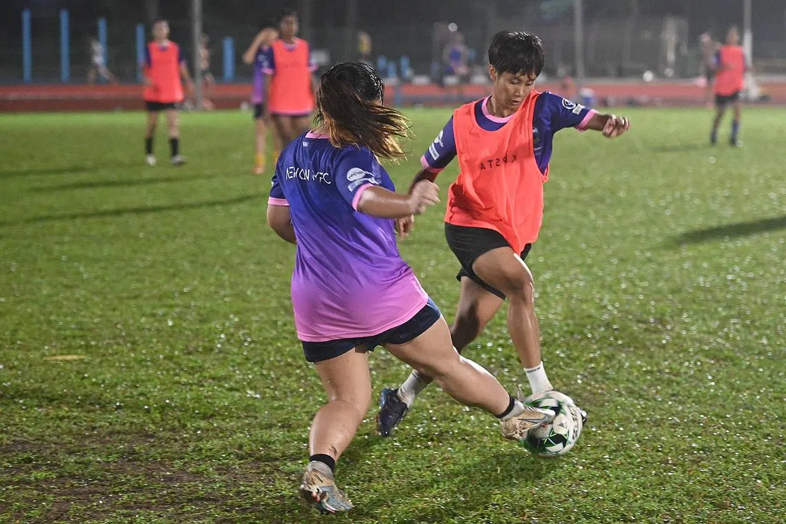 Orapin Waenngoen (in bib) gave up the chance to play at the Sept 23-Oct 8 Asian Games to come to Singapore.