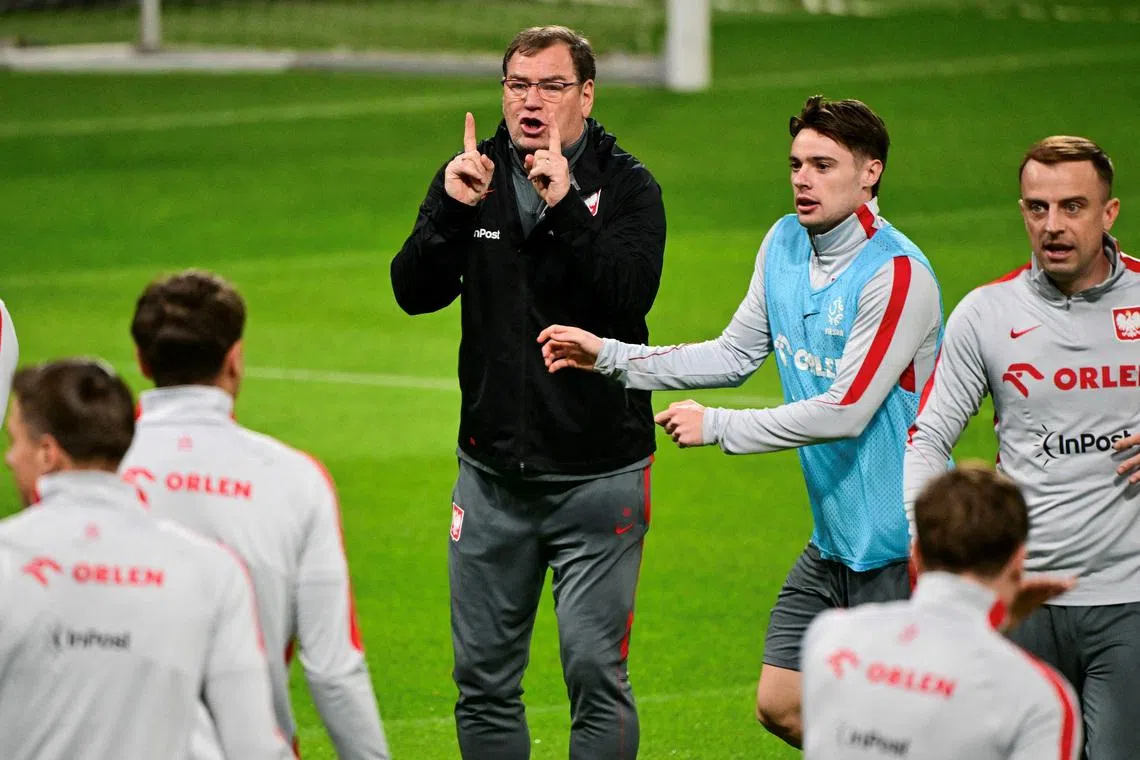 Soccer Football - FIFA World Cup - UEFA Qualifiers - Finals - Poland Training - Stockholm, Sweden - March 30, 2026 Poland coach Jan Urban during training Jonas Ekstromer/TT News Agency via REUTERS